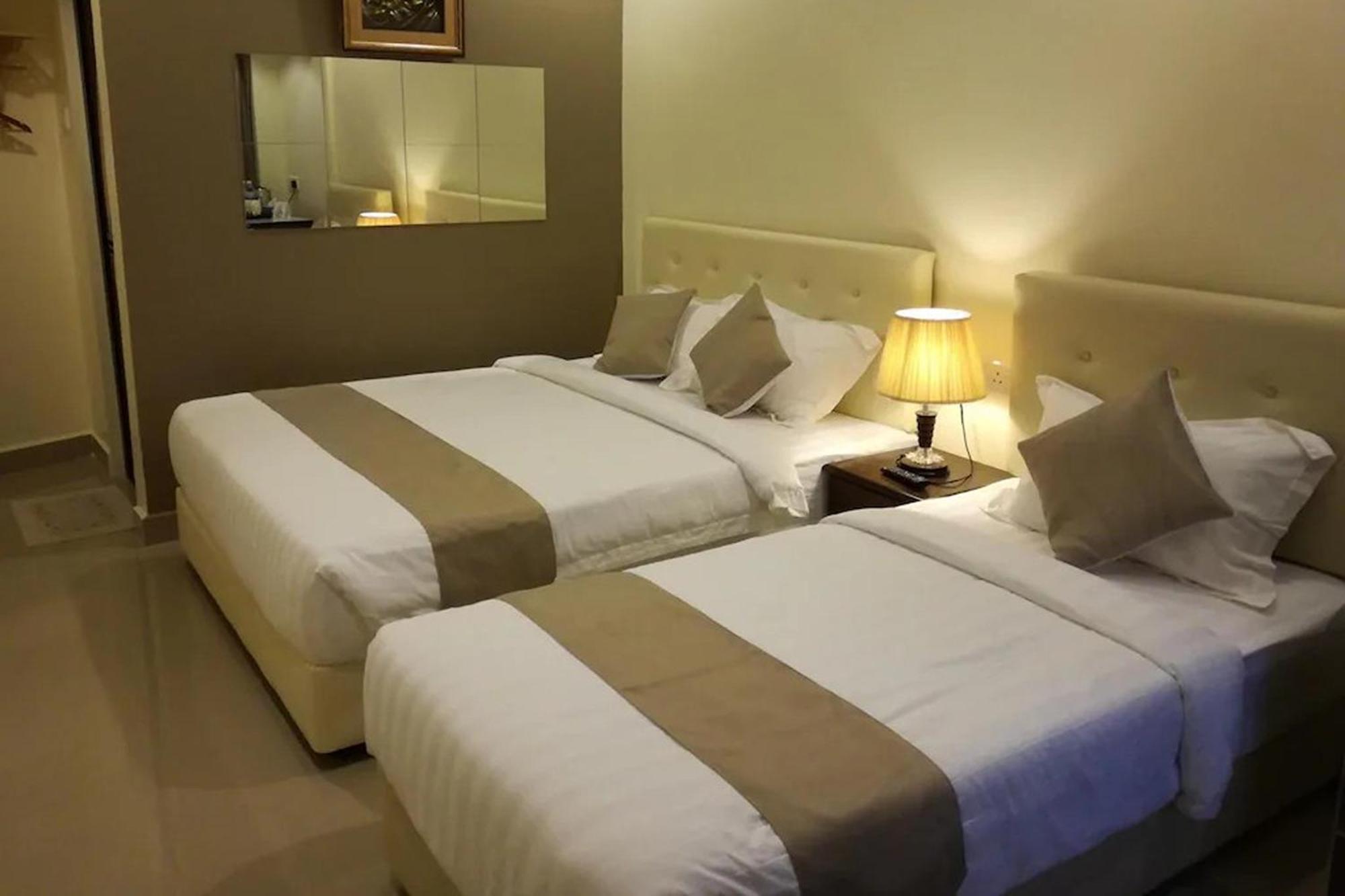 Alsafina Kijal Beach Resort & Restaurant Экстерьер фото