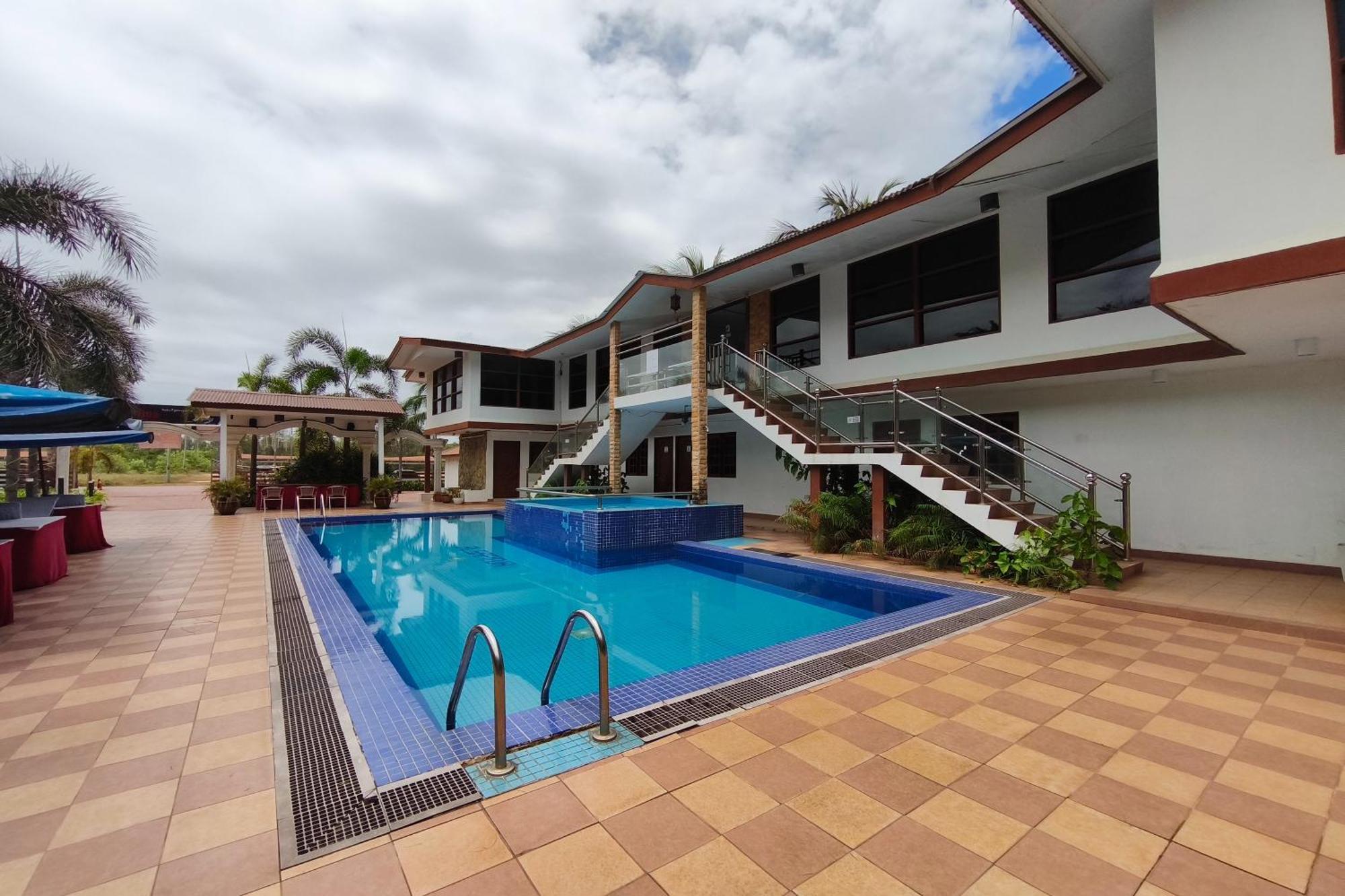 Alsafina Kijal Beach Resort & Restaurant Экстерьер фото