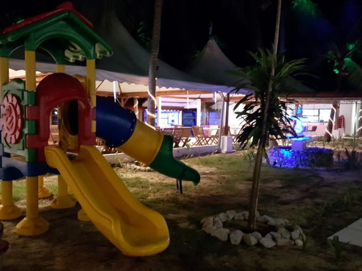 Alsafina Kijal Beach Resort & Restaurant Экстерьер фото