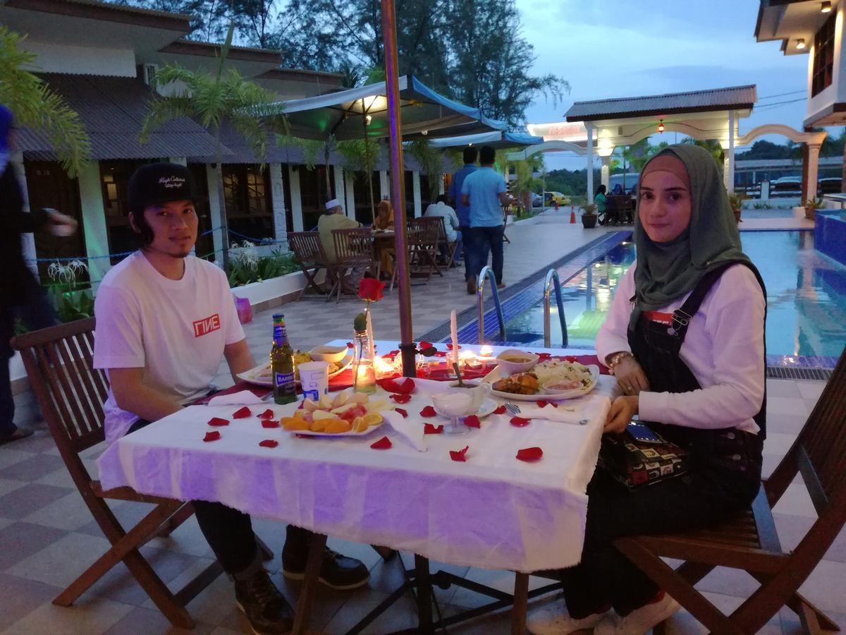 Alsafina Kijal Beach Resort & Restaurant Экстерьер фото